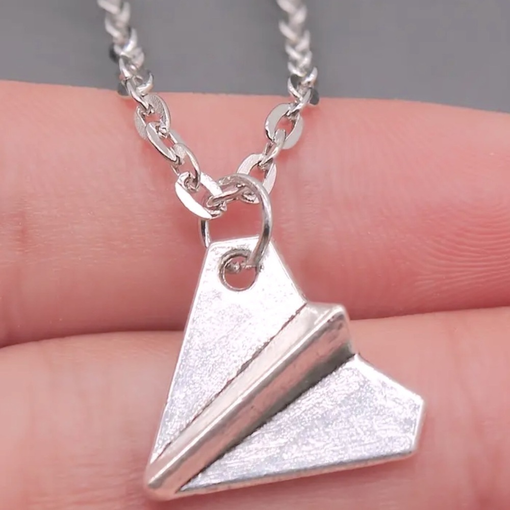 💛 Taylor Swift Lyric Inspired Two paper air planes flying Necklace - Silver New